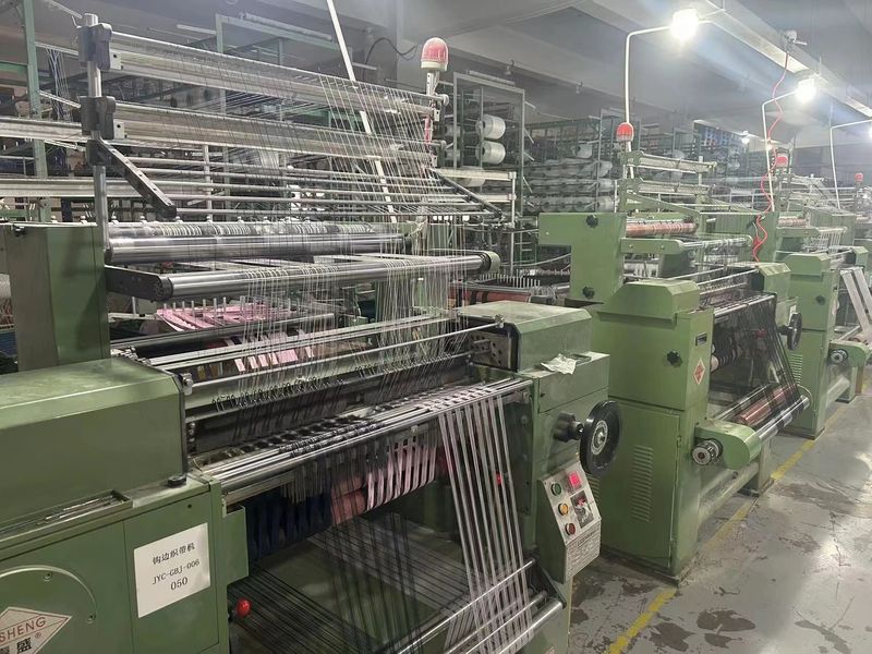 Suzhou Jinyicheng Thread&Ribbon Co.,Ltd 제조업체의 생산 라인