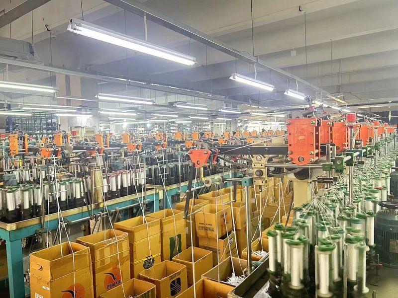 Suzhou Jinyicheng Thread&Ribbon Co.,Ltd 제조업체의 생산 라인